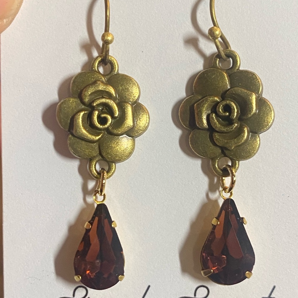 Vintage-Inspired Rose Drop Earrings in Gold and Brown